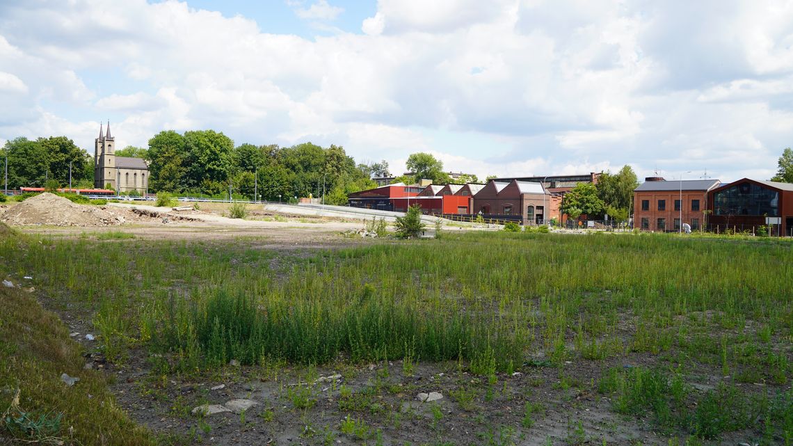 Powstaje nowy park handlowy w samym centrum Chorzowa! To tereny tuż obok Muzeum Hutnictwa