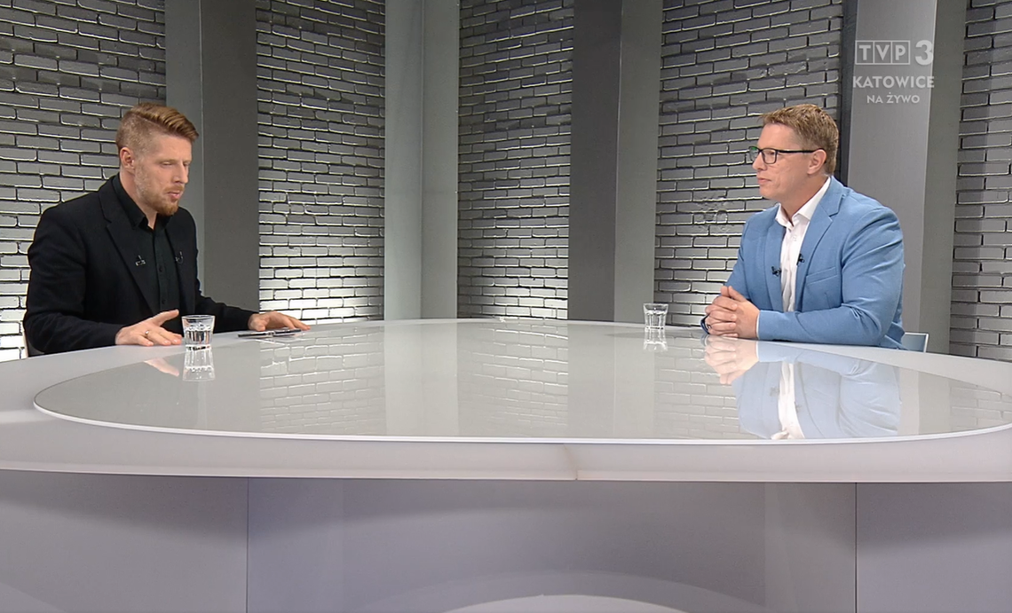 Prezydent Świętochłowic u Marcina Zasady. Padły pytania o Morawieckiego, PiS i start w wyborach Prezydent Świętochłowic u Marcina Zasady. Padły pytania o Morawieckiego, PiS i start w wyborach