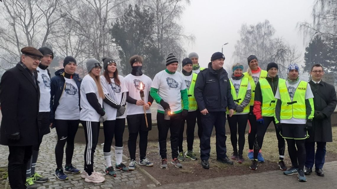 Projekt "Bieg Pamięci ze Światłem Pokoju" Projekt "Bieg Pamięci ze Światłem Pokoju"