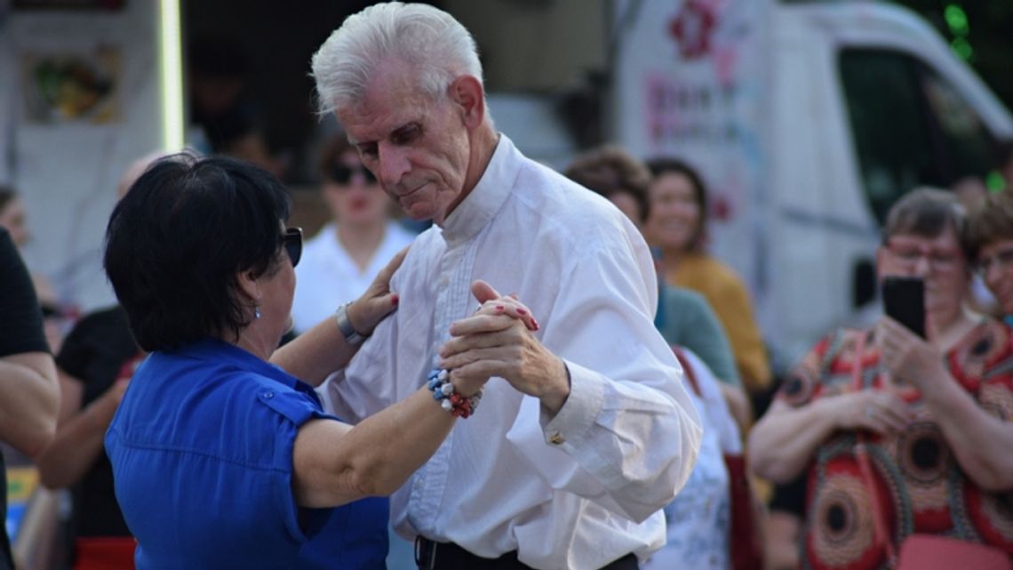 Przed nami kolejna odsłona Dancingu Międzypokoleniowego. Tym razem królować będą hity z lat 80-tych i 90-tych