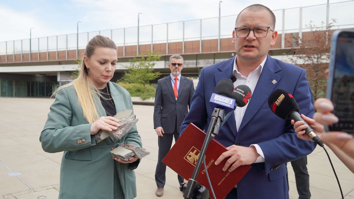 Przejście pod estakadą jest już czynne. “Nie ma zagrożenia” Przejście pod estakadą jest już czynne. “Nie ma zagrożenia”