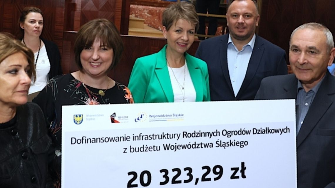 Rodzinne Ogrody Działkowe z dofinansowaniem na modernizacje. Wręczono już symboliczne czeki