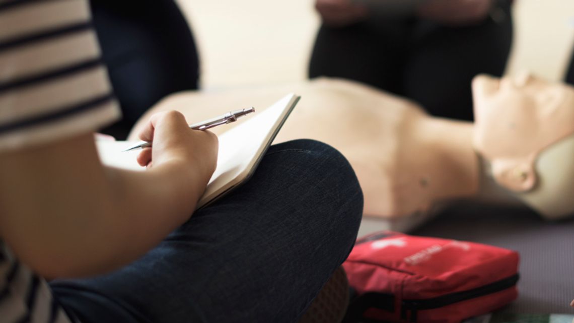 Rowerzyści nauczą się udzielać pierwszej pomocy Rowerzyści nauczą się udzielać pierwszej pomocy