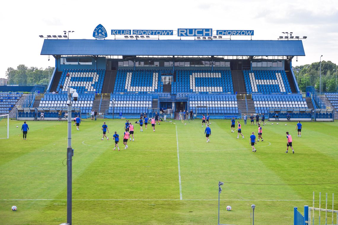 Ruch Chorzów: Pierwszy trening, transfery i sprzedaż karnetów [ZDJĘCIA]