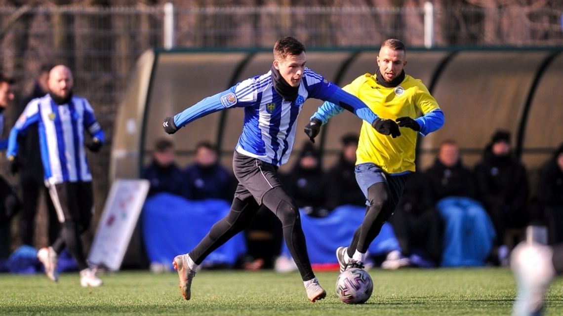 Ruch wysoko wygrywa w Krakowie