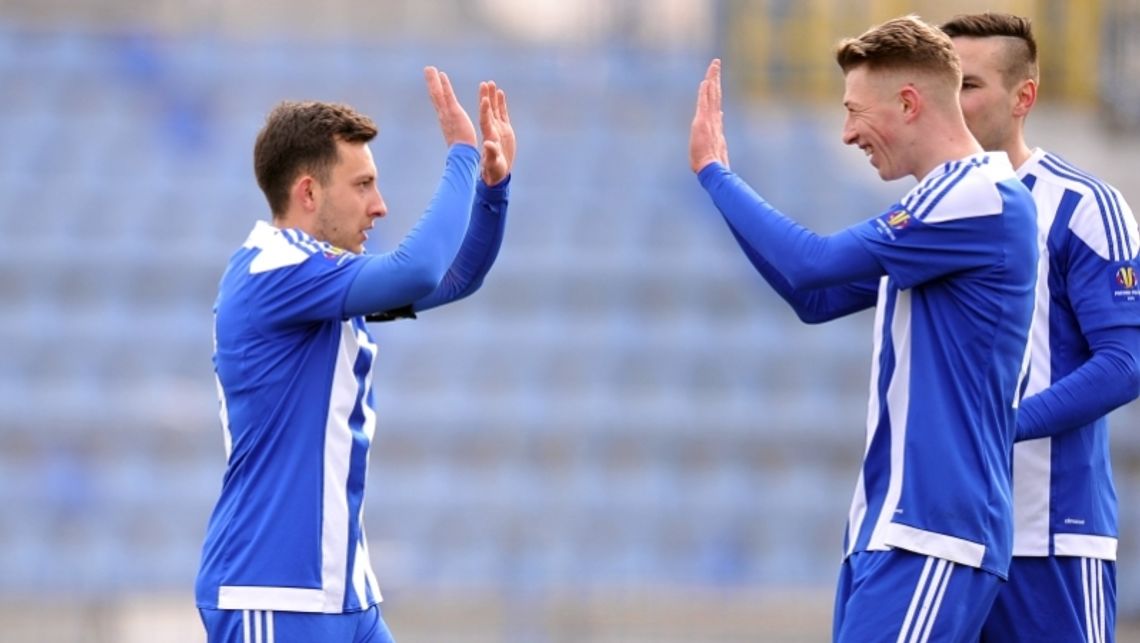 Ruch z kompletem zwycięstw