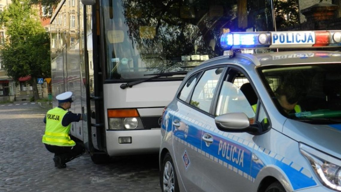 Ruszyły wzmożone kontrole kierowców autobusów
