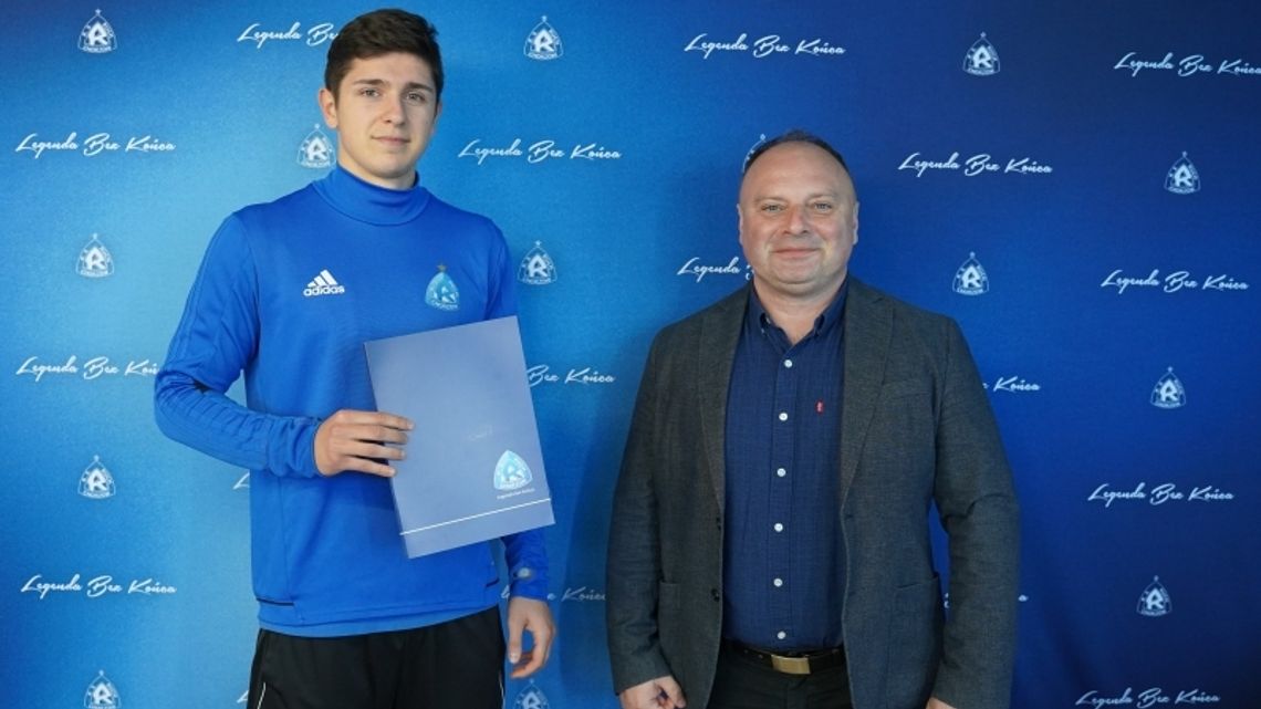 Sikora z nowym kontraktem