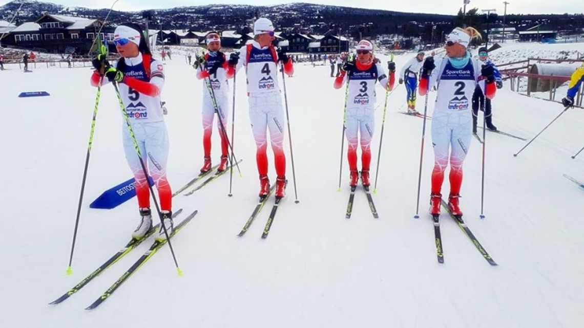 Siódme miejsce sztafety biathlonistek