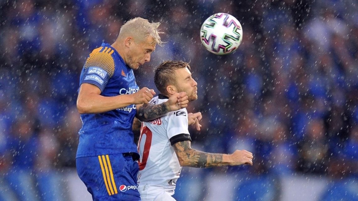 Skrót i kulisy meczu z Piastem