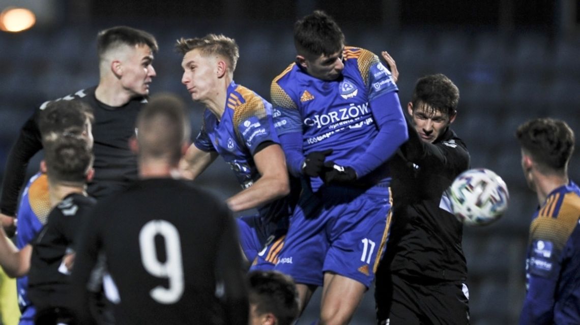 Skrót i kulisy meczu z rezerwami Górnika Skrót i kulisy meczu z rezerwami Górnika