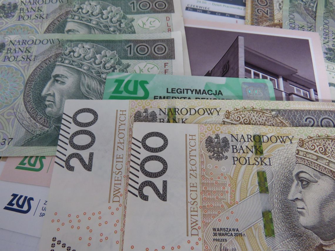 Sprawdź stan swojego konta w ZUS po waloryzacji i hipotetyczną emeryturę Sprawdź stan swojego konta w ZUS po waloryzacji i hipotetyczną emeryturę