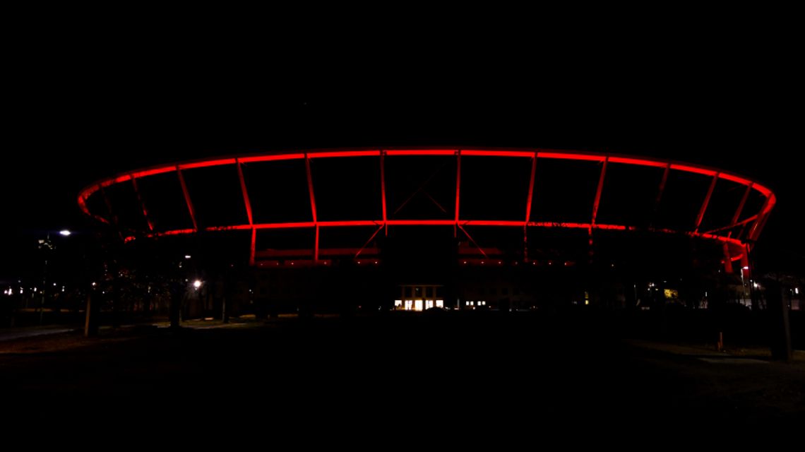 Stadion Śląski rozświetli się dla osób niepełnosprawnych Stadion Śląski rozświetli się dla osób niepełnosprawnych