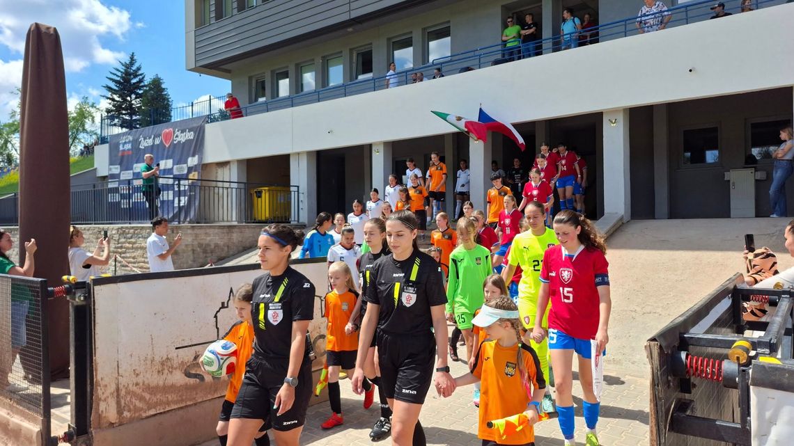 Stadion w Świętochłowicach gościł uczestniczki mistrzostw świata kobiet U20