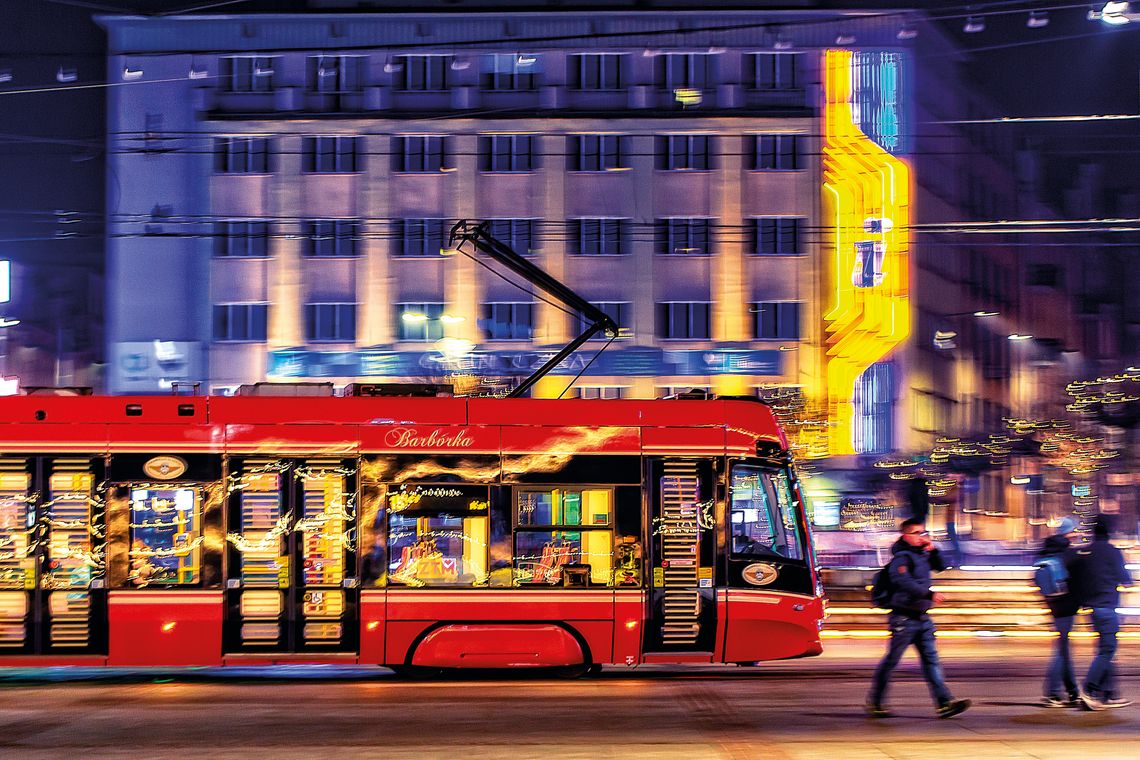 Świąteczne zmiany w komunikacji miejskiej Transport GZM  – jak będą kursować autobusy, tramwaje i trolejbusy