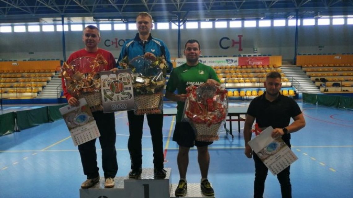 Świąteczny turniej ping ponga jak co roku odbył się w hali MORiS Świąteczny turniej ping ponga jak co roku odbył się w hali MORiS