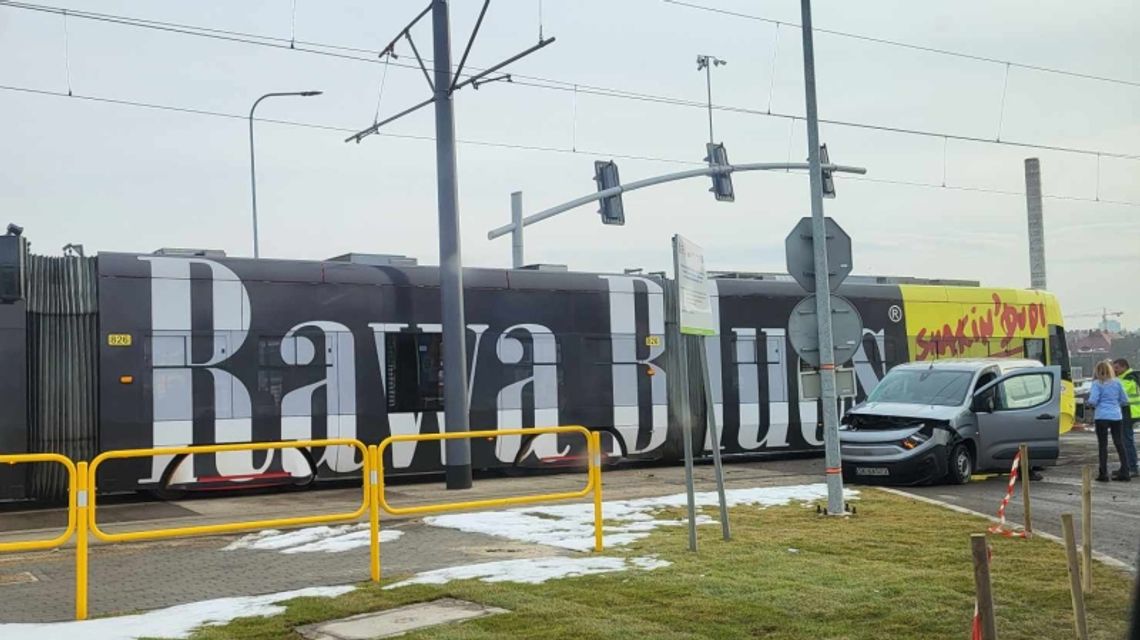 Sześć kolizji i pożar. Pracowity dzień chorzowskich służb