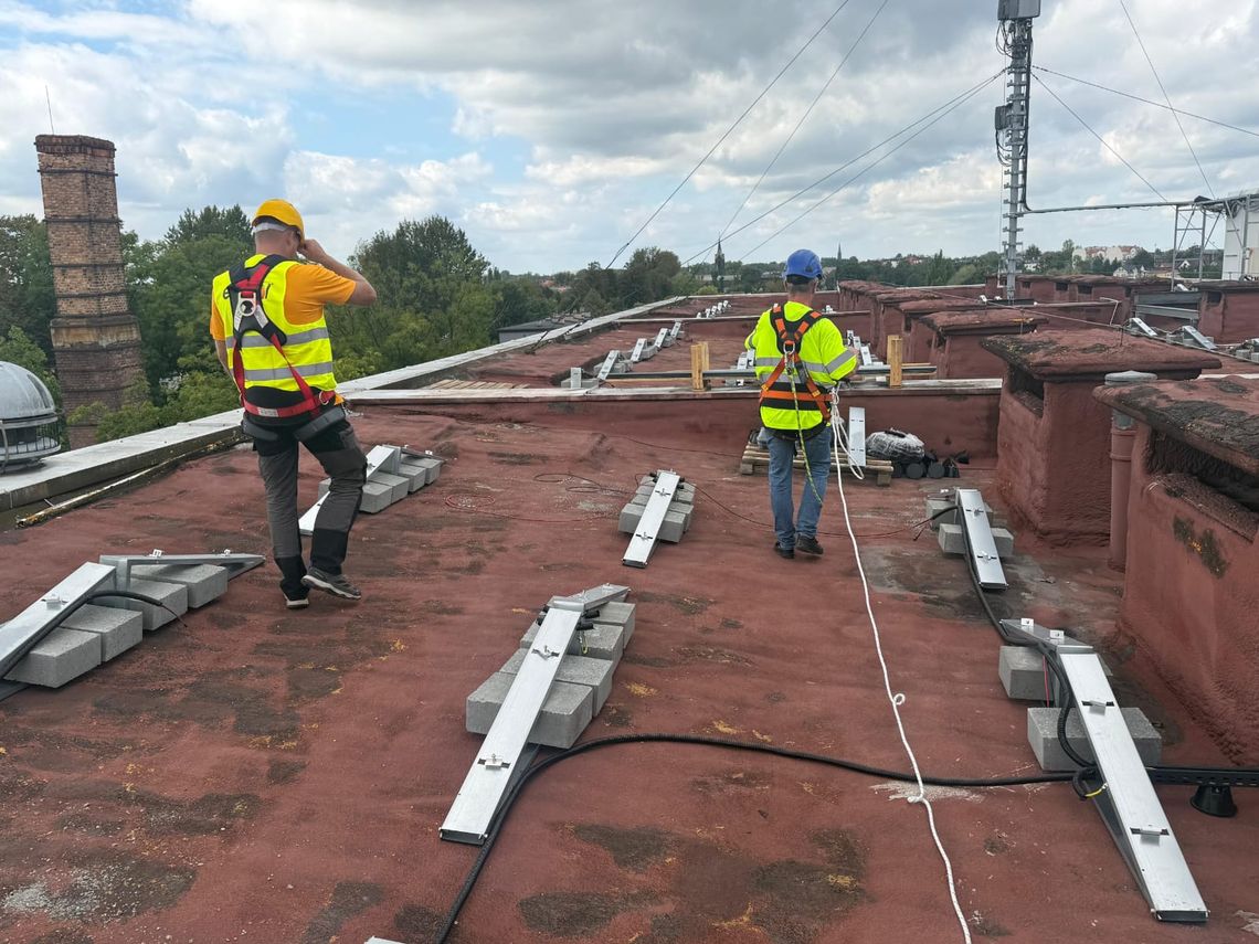 Szpital w Świętochłowicach stawia na energię słoneczną!