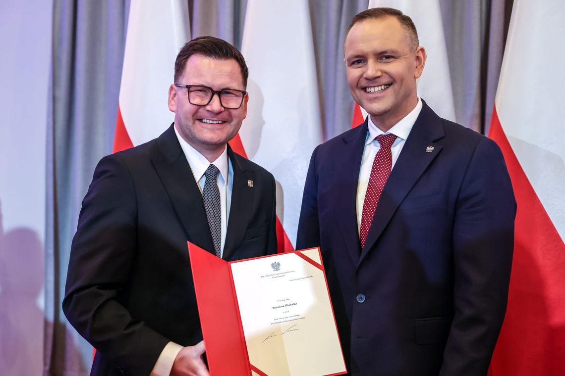 Szymon Michałek w nowej radzie przy Prezydencie RP. W tym gremium dominują działacze PiS Szymon Michałek w nowej radzie przy Prezydencie RP. W tym gremium dominują działacze PiS