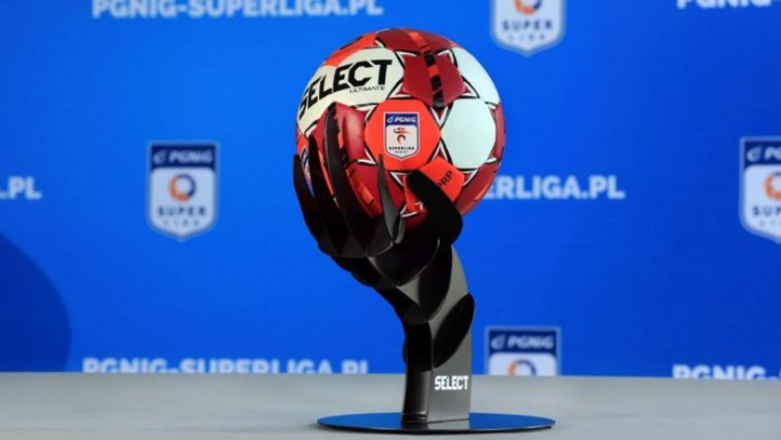 Taką piłką będą grać chorzowskie szczypiornistki