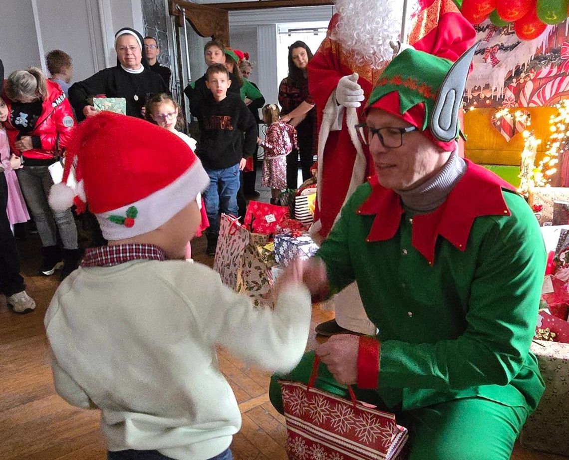 To był przepiękny świąteczny weekend w Świętochłowicach. Prezenty, koncerty, atrakcje! To był przepiękny świąteczny weekend w Świętochłowicach. Prezenty, koncerty, atrakcje!