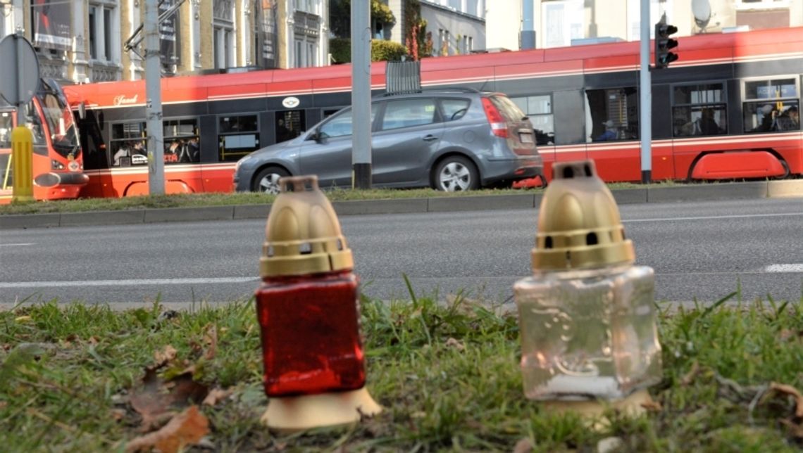 Tragiczny wypadek na ul. Katowickiej Tragiczny wypadek na ul. Katowickiej