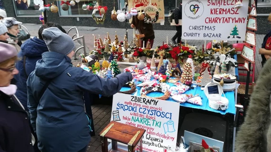 Trwa Świąteczny Kiermasz Charytatywny