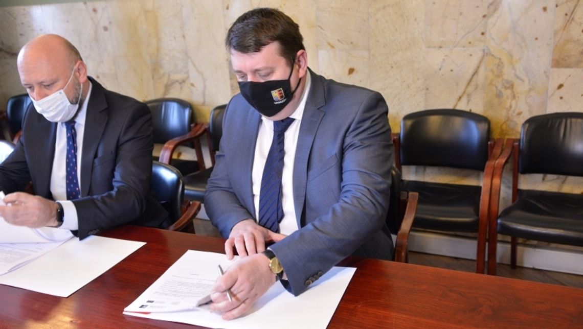 Umowa podpisana. Otwarcie Muzeum Hutnictwa coraz bliżej