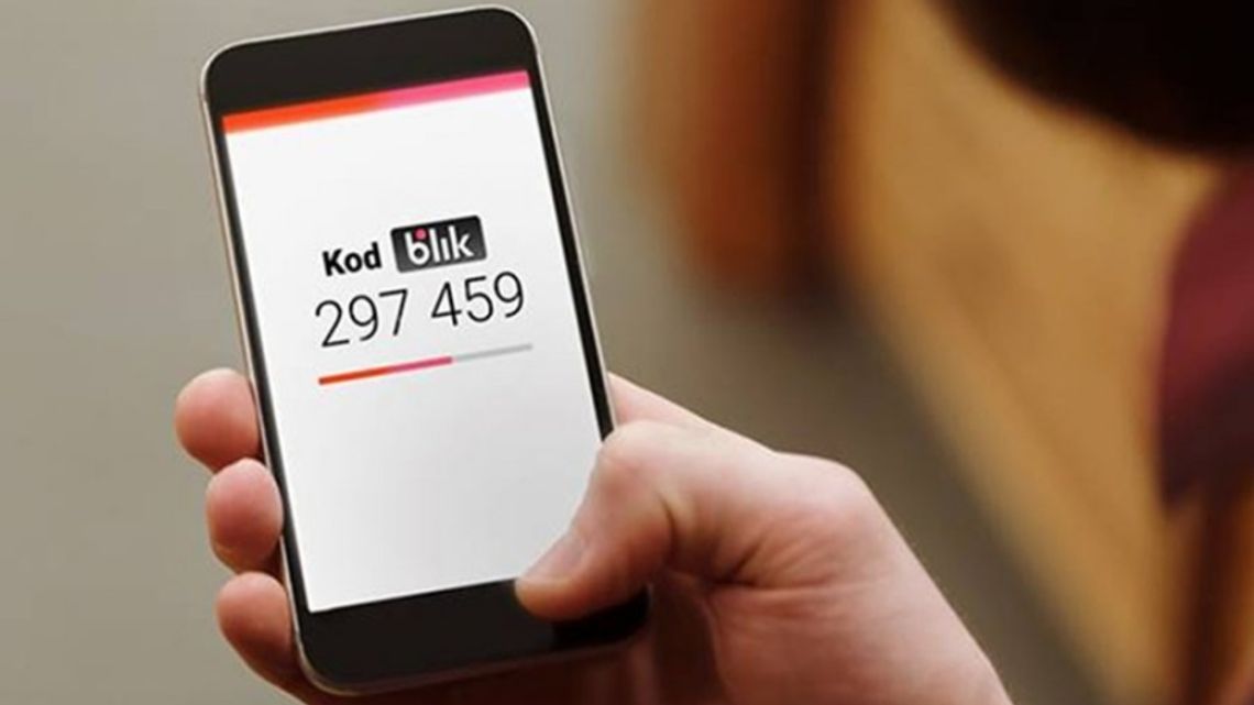 Uważajmy na oszustów wyłudzających kody BLIK