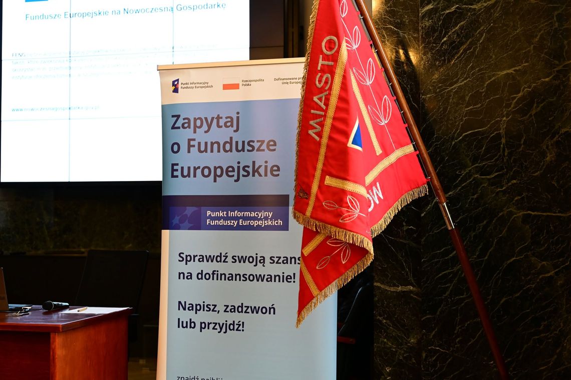 W Chorzowie pojawi się Mobilny Punkt Informacyjny. To kolejna okazja, aby zapytać o fundusze europejskie W Chorzowie pojawi się Mobilny Punkt Informacyjny. To kolejna okazja, aby zapytać o fundusze europejskie