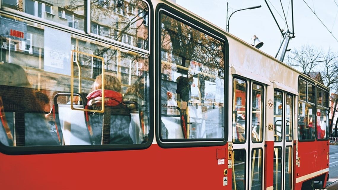 W niedzielę utrudnienia dla pasażerów komunikacji miejskiej