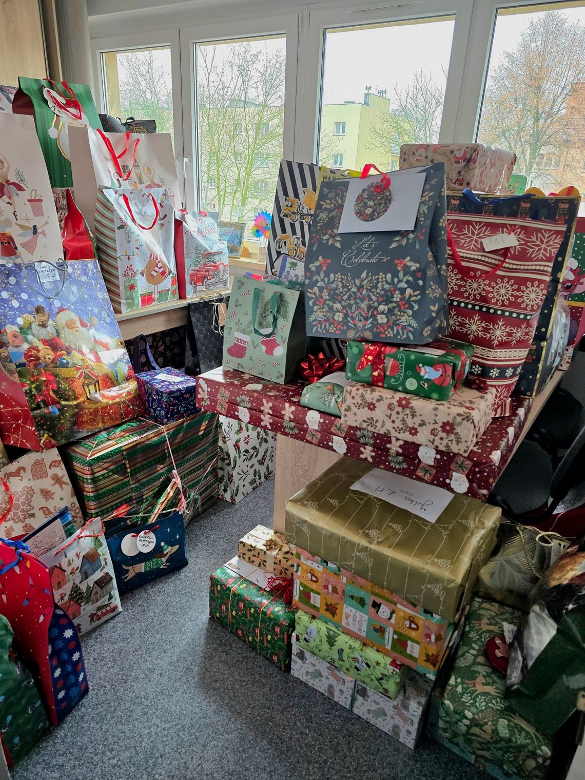 W Świętochłowicach spełnia się marzenia ponad 220 dzieci! ŚWIONteczne Świętochłowice stają się faktem W Świętochłowicach spełnia się marzenia ponad 220 dzieci! ŚWIONteczne Świętochłowice stają się faktem