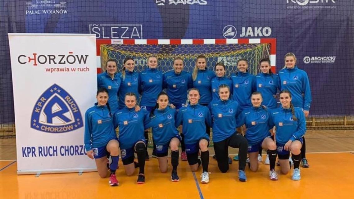 Walka do ostatniej sekundy. "Niebieskie" wracają "na tarczy" z Kobierzyc