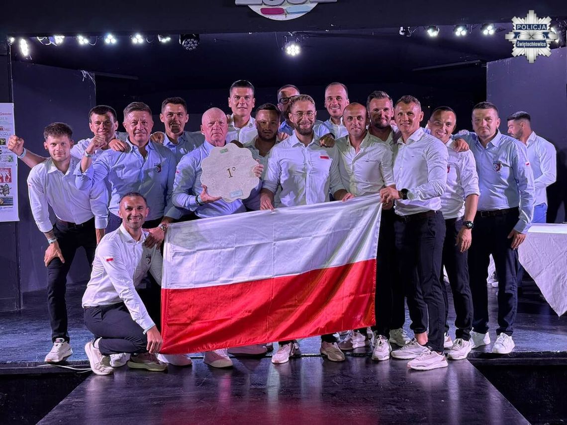 Wielki sukces policjanta ze Świętochłowic! Z Sardynii wrócił z mistrzowskim pucharem