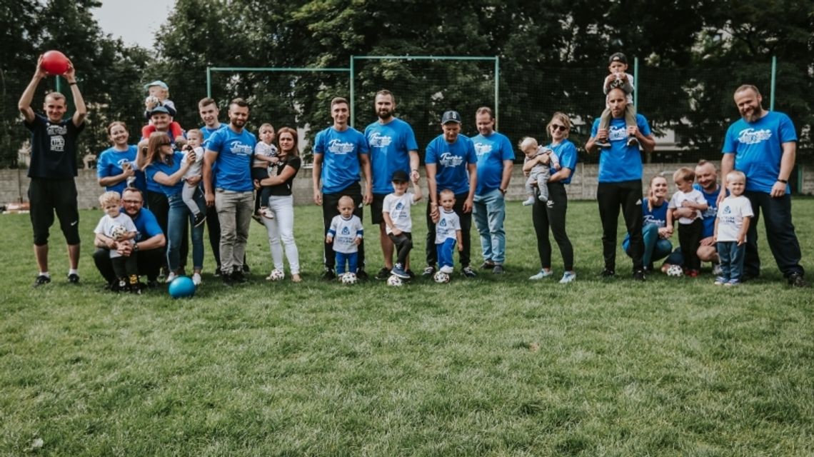 Wspólny trening rodziców i dzieci - "Trenuj z Adlerkami"