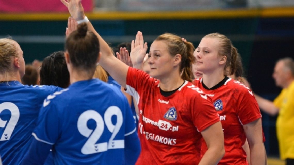 Wysoka porażka Niebieskich w pierwszym meczu MOL Ligi