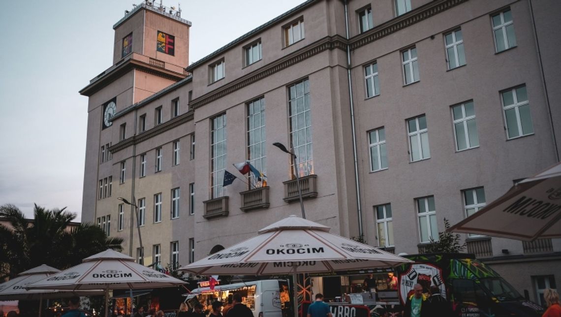 Występy, pokazy i food trucki... tak minął weekend na chorzowskim rynku Występy, pokazy i food trucki... tak minął weekend na chorzowskim rynku