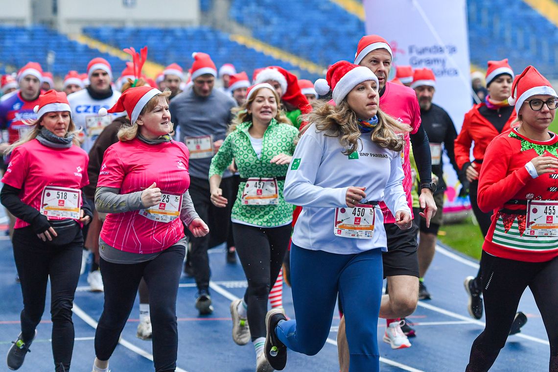 Za nami rekordowa III Charytatywna Mila Mikołajkowa z TAURONEM