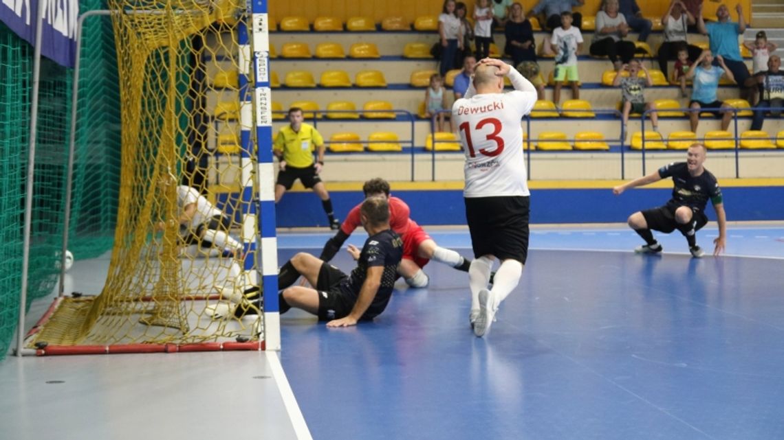 Zagłosuj na bramkę Przemysława Dewuckiego