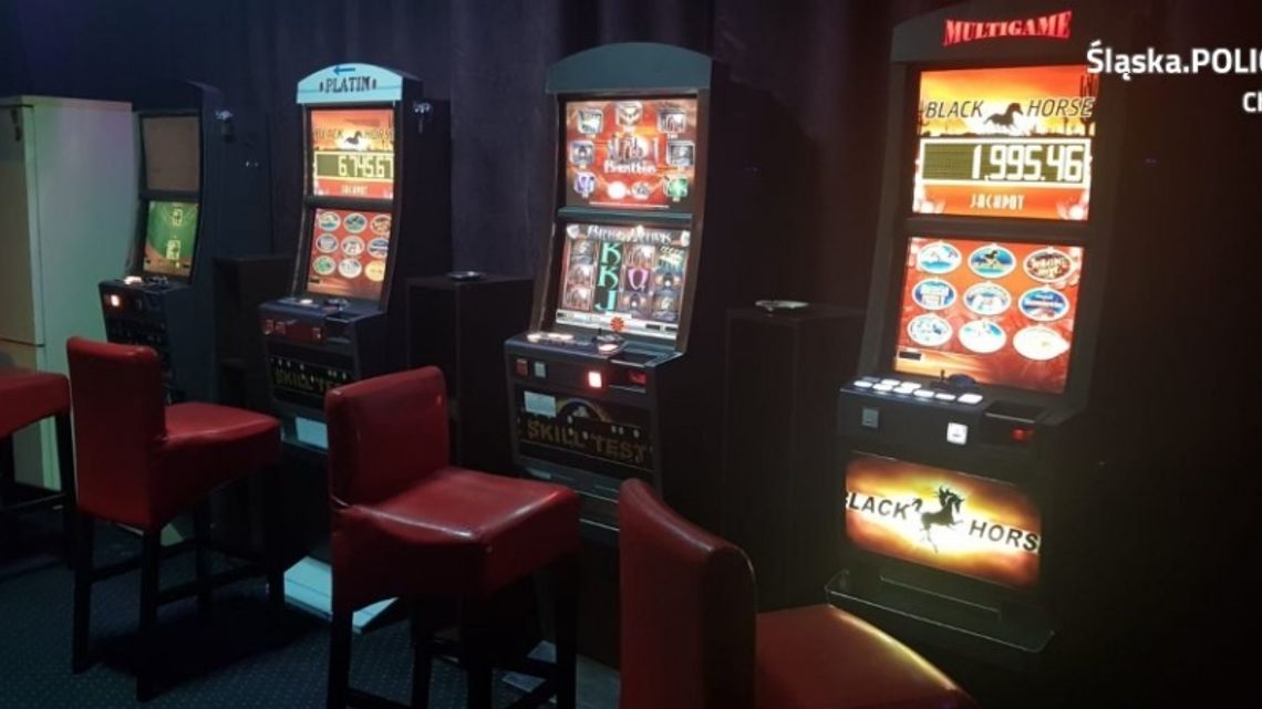 Zamiast narkotyków nielegalny salon z automatami
