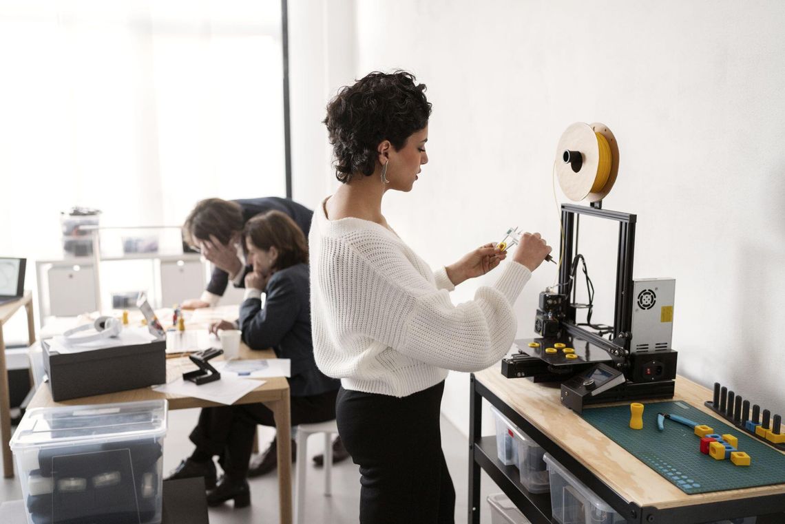 Zastosowanie jasnych kolorów w druku 3D. Od projektowania po gotowy produkt Zastosowanie jasnych kolorów w druku 3D. Od projektowania po gotowy produkt