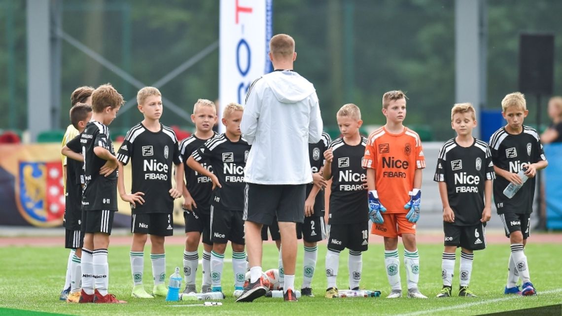 Zawodnicy z zespołu U11 Stadionu Śląskiego z drugim miejscem na międzynarodowym turnieju