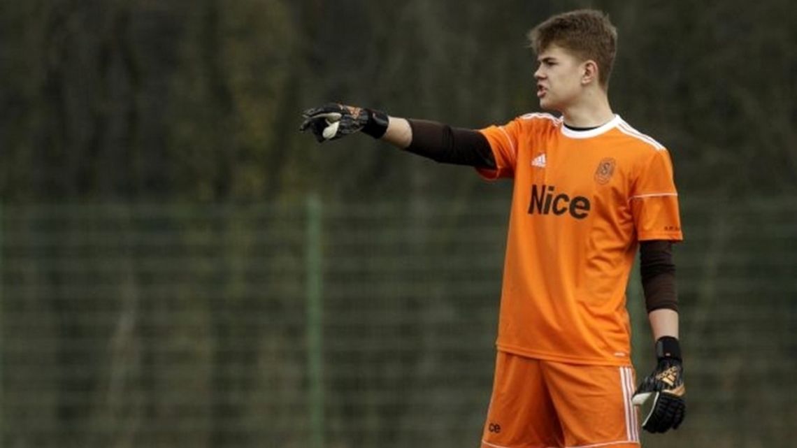 Ze Stadionu Śląskiego do Odry Opole Ze Stadionu Śląskiego do Odry Opole