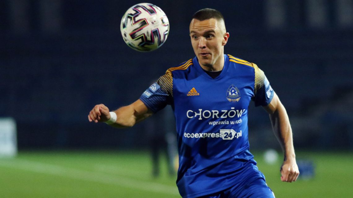 Zima w fotelu lidera. "Niebiescy" pokonali w derbach rezerwy Górnika Zabrze. Zima w fotelu lidera. "Niebiescy" pokonali w derbach rezerwy Górnika Zabrze.