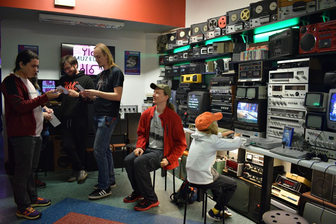 Znany youtuber wkrótce odwiedzi chorzowskie Muzeum Elektroniki