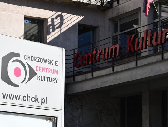 Elewacja Chorzowskiego Centrum Kultury przy ul. Sienkiewicza 3