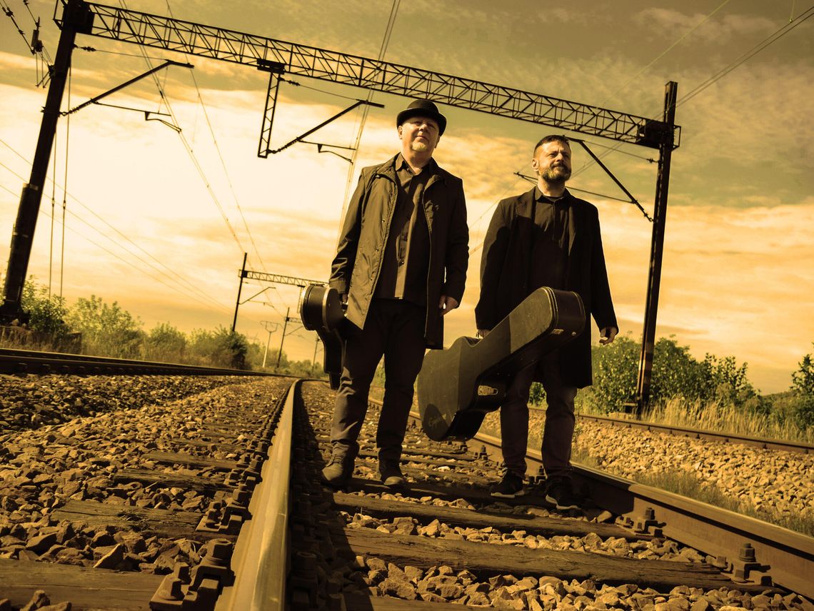 RÓŻA JEST KOBIETĄ – koncert duetu Teperson Plakat wydarzenia RÓŻA JEST KOBIETĄ – koncert duetu Teperson