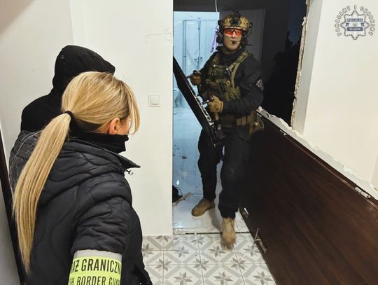 Rozbito zorganizowaną grupę przestępczą, w skład której wchodzili pseudokibice jednej ze śląskich drużyn piłkarskich.