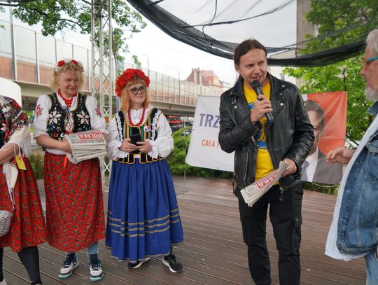 “Jeżeli rzeczywiście chcemy, aby w końcu ten język śląski ożył, to to jest ten moment”