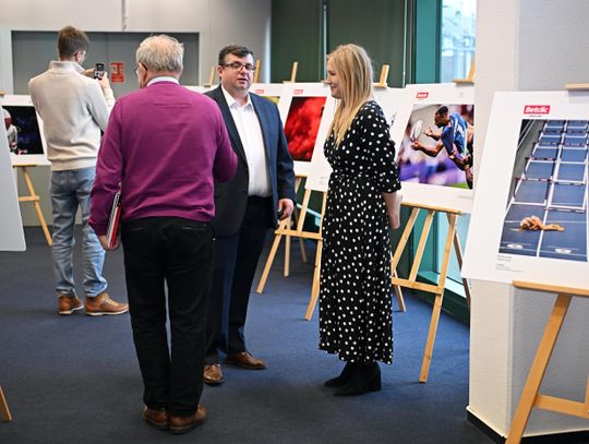 Wyróżnione fotografie trafiły na Śląski. W stadionowym muzeum pojawił się też trykot medalisty z Tokio